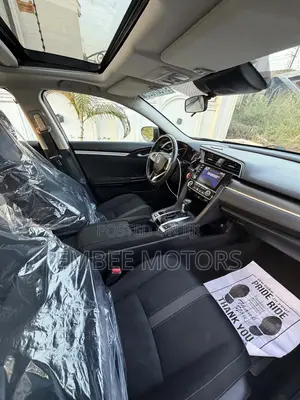 Honda Civic EX Sedan 2020 Gray
