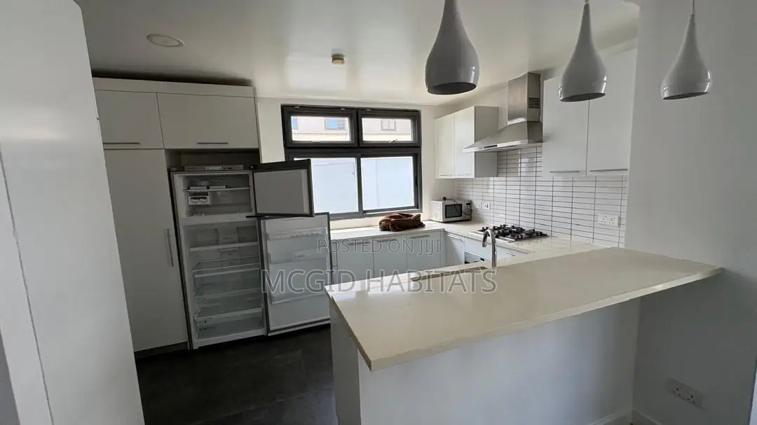 2bdrm House in Oyarifa for sale