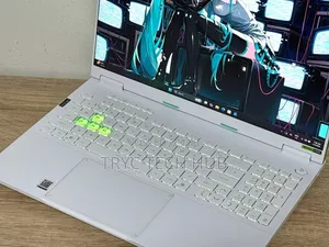 New Laptop Asus ROG Strix G17 16GB Intel Core i7 SSD 1T