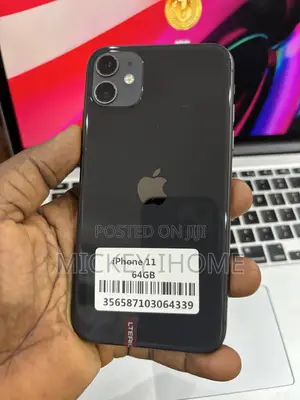 Apple iPhone 11 64 GB Black