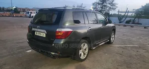 Toyota Highlander Limited 2010