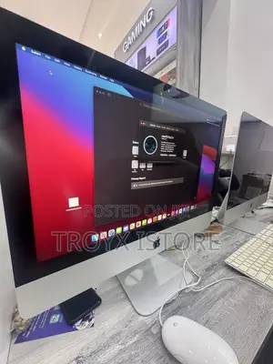 Desktop Computer Apple iMac 8GB Intel Core i5 SSD 256GB