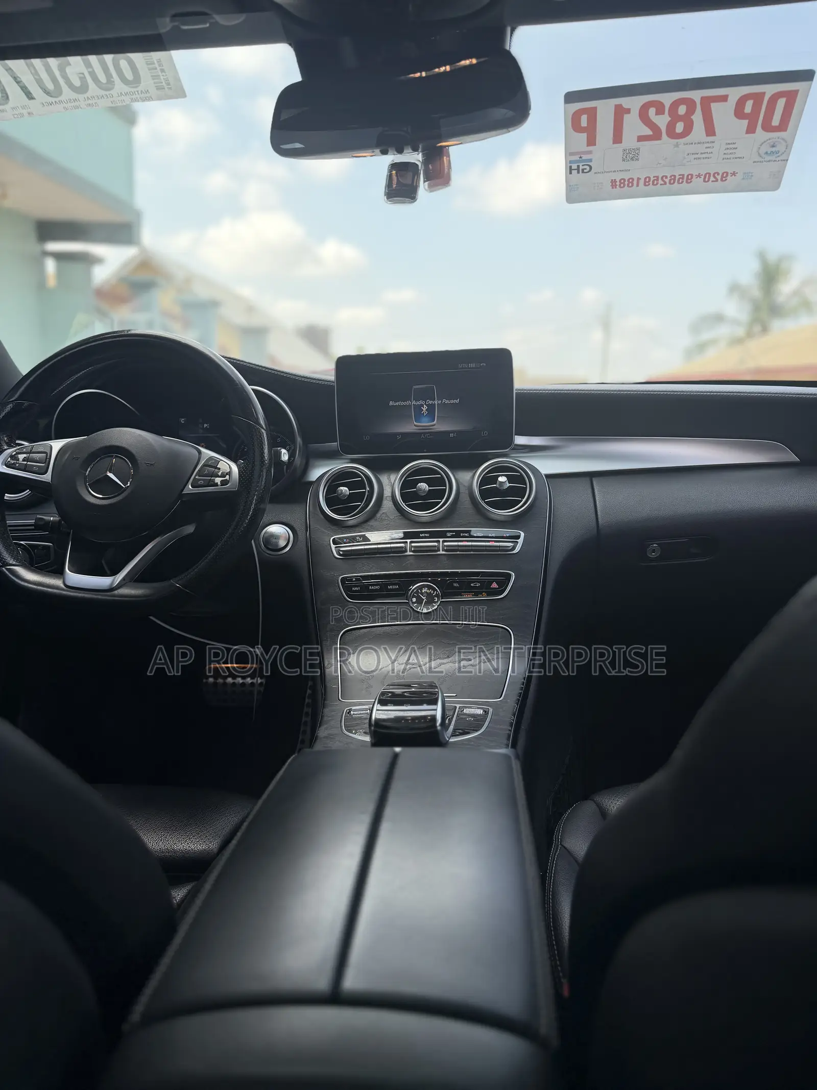 Mercedes-Benz C300 Luxury Sedan RWD (2.0L 4cyl 7A) 2017 Silver
