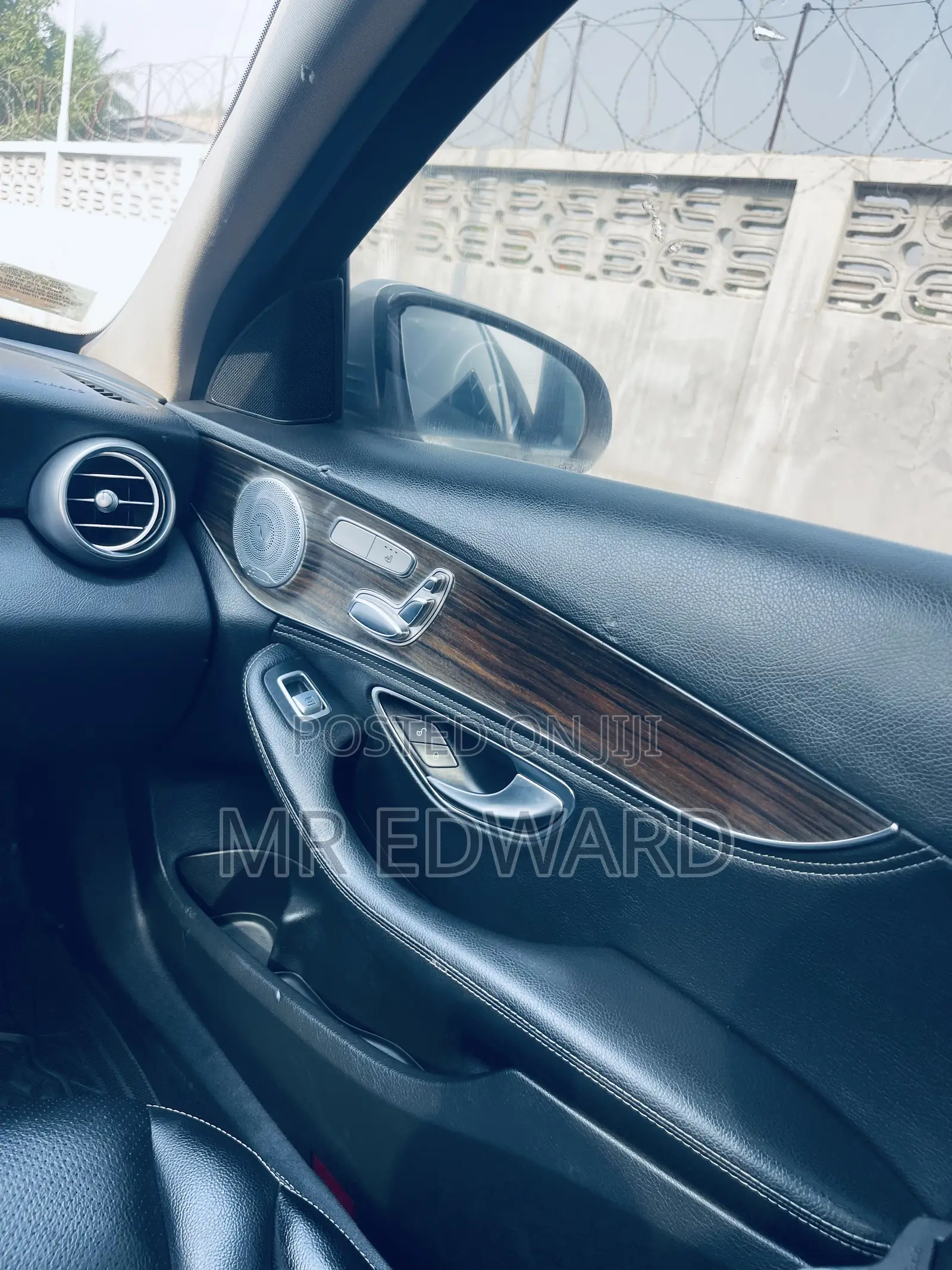 Mercedes-Benz C300 Luxury 4Matic Sedan AWD (2.0L 4cyl 7A) 2016 Silver