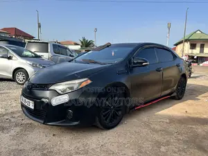 Toyota Corolla S 4dr Sedan (1.8L 4cyl CVT) 2015 Black