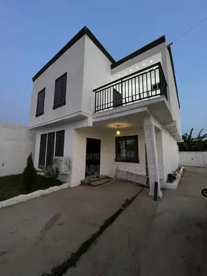 5bdrm House in Kasoa Pink Fm After for rent