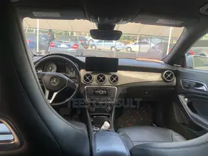 Mercedes-Benz CLA-Class 2014 Silver