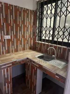1bdrm Room & Parlour in Canada, Olebu for rent