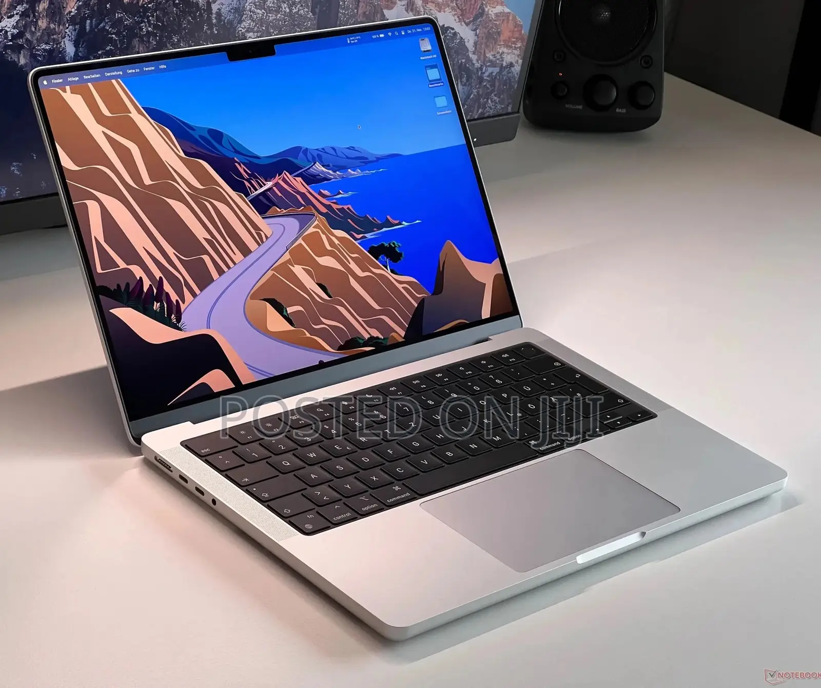 Laptop Apple MacBook Pro 2024 M4 14-inch 16GB Apple M4 SSD 512GB
