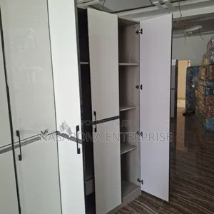 High Gloss 3 Door Double Wardrobe 120x55x220cm Kmo3-B-9