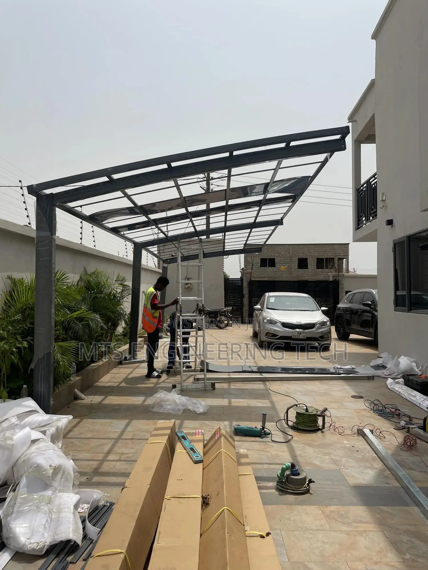 Premium Aluminum Carport With Polycarbonate Roofing