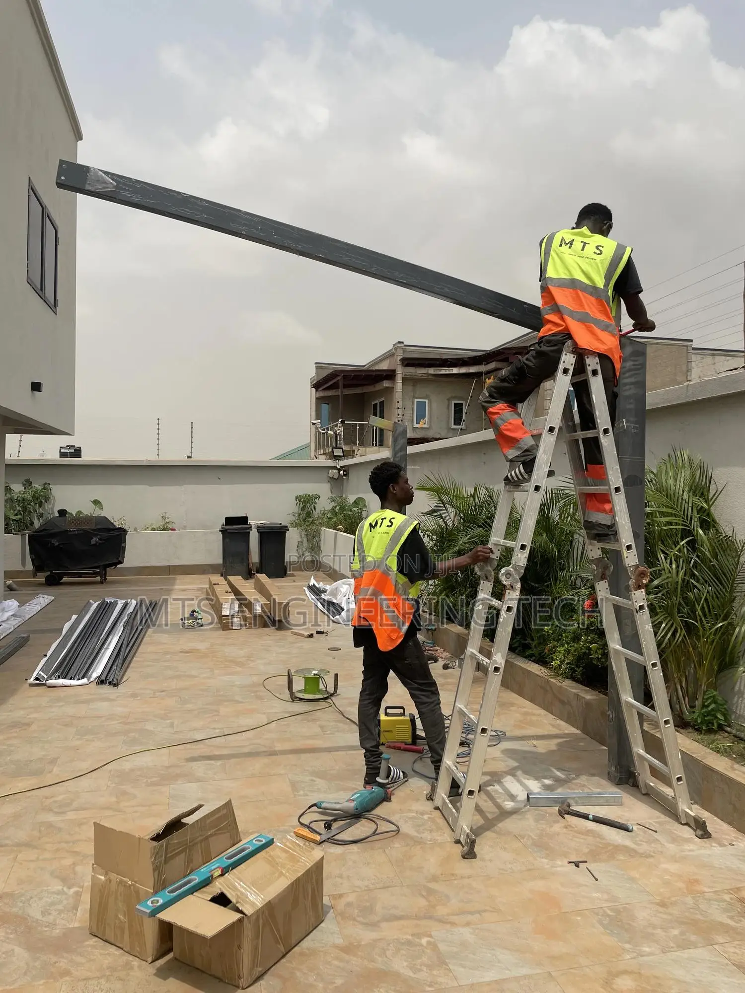 Premium Aluminum Carport With Polycarbonate Roofing