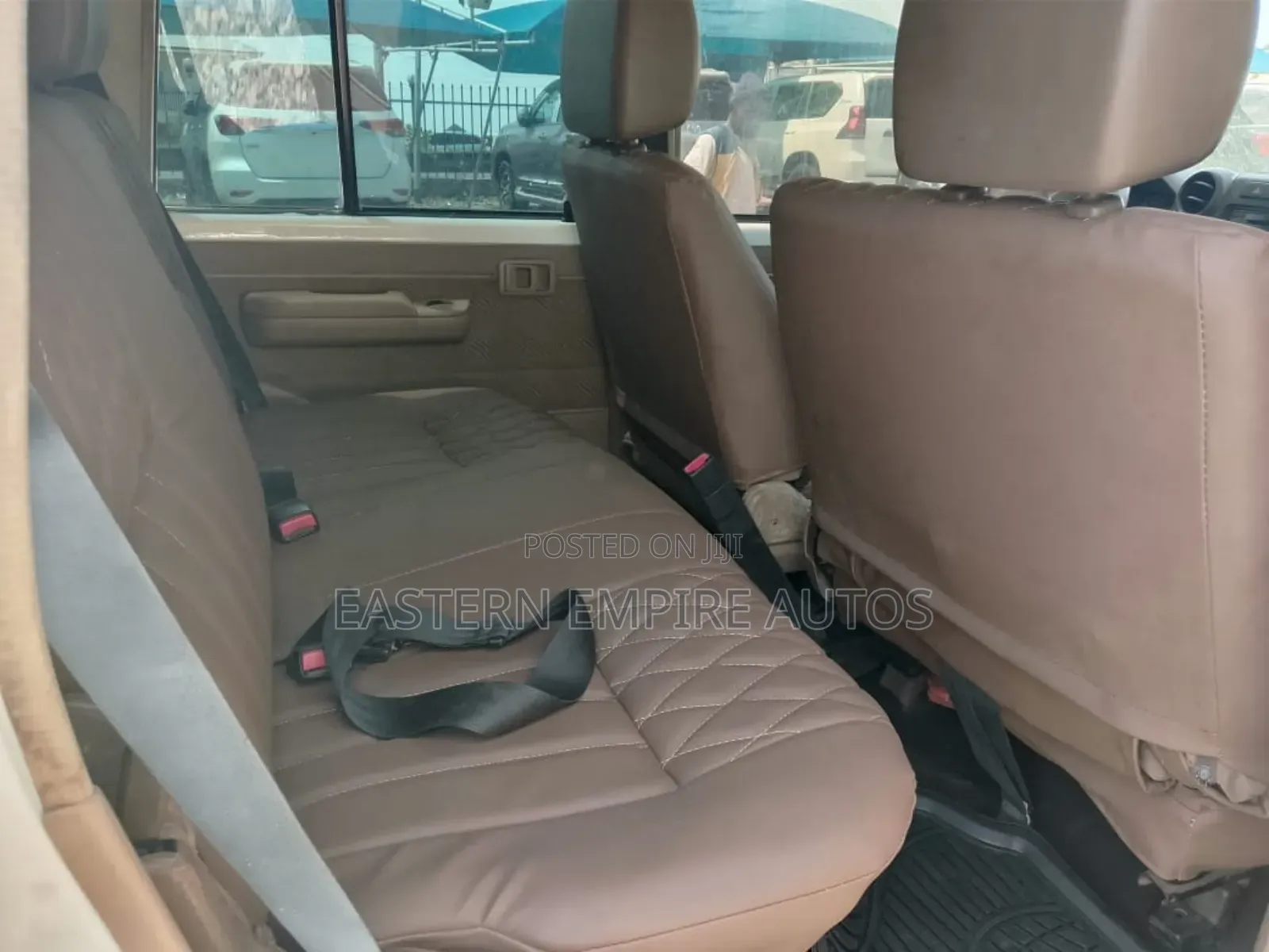 Toyota Land Cruiser Cygnus 4.7 2007 White