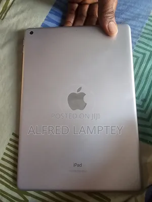 Apple iPad 10.2 (2019) 32 GB Silver
