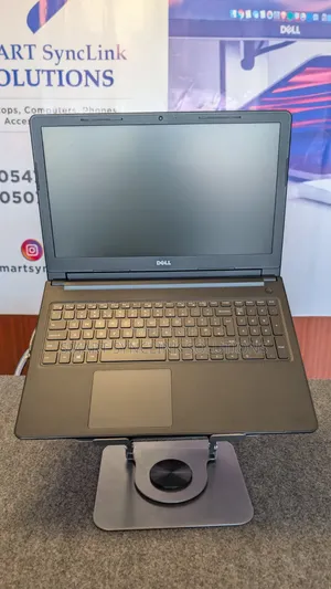 Laptop Dell Vostro 15 3568 8GB Intel Core i5 SSD 256GB