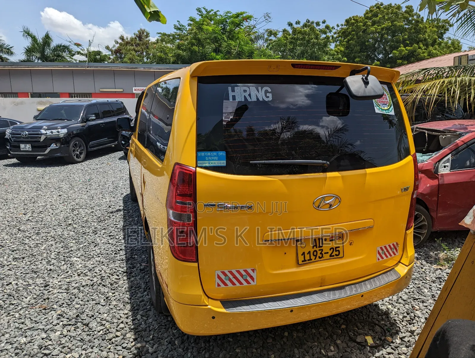 Hyundai Starex 2014 Yellow