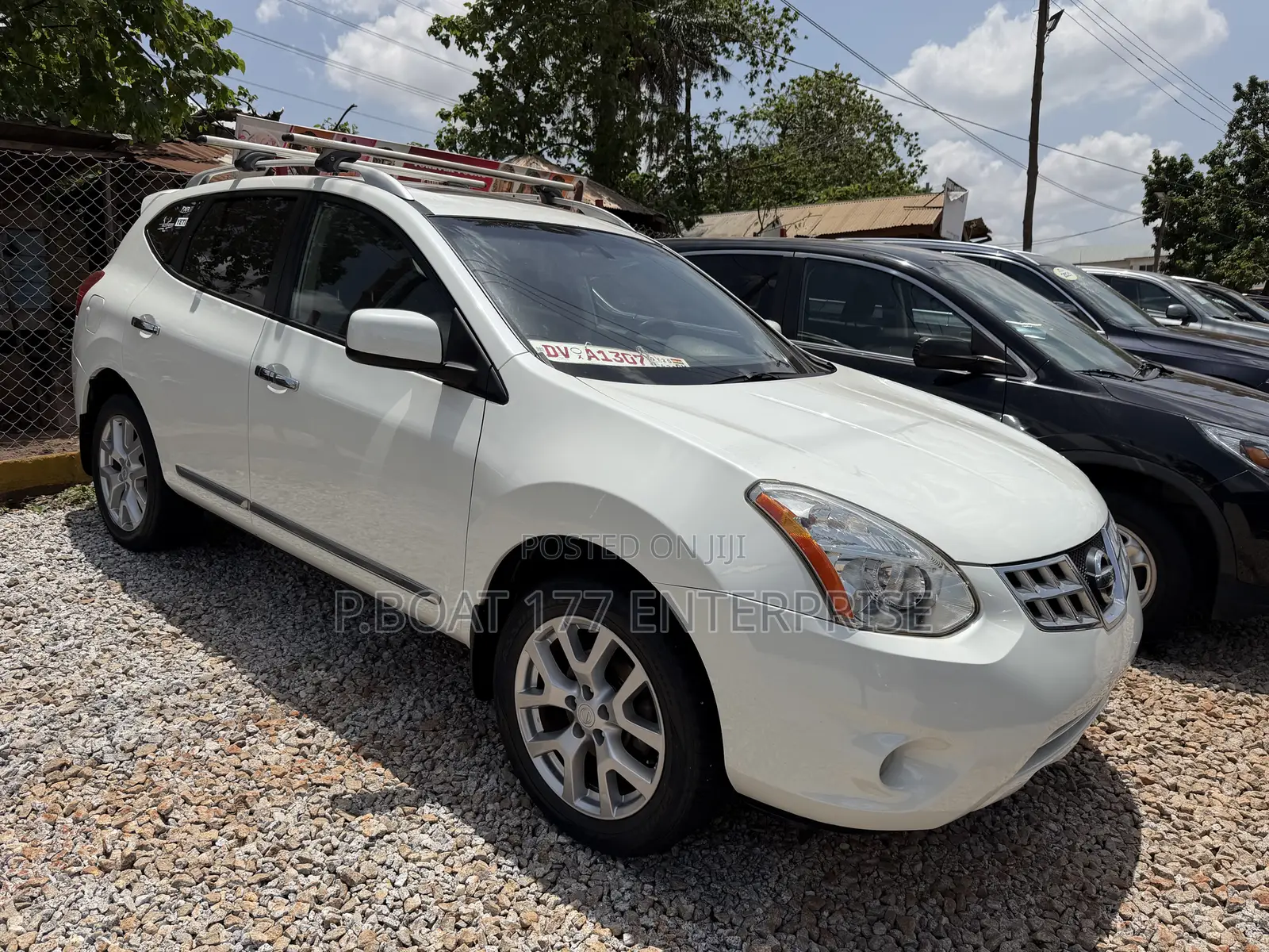 Nissan Rogue 2015 White