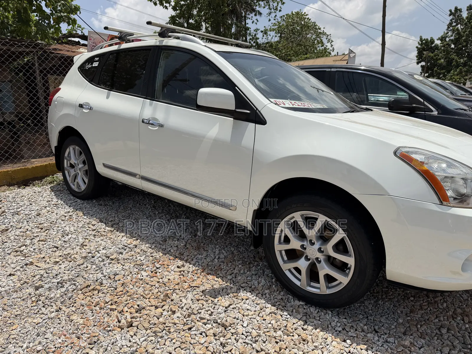 Nissan Rogue 2015 White