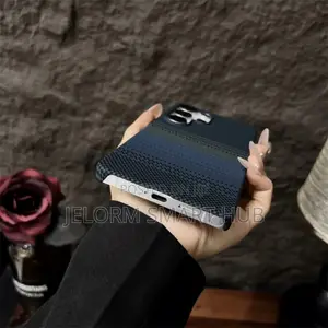 S26 Ultra Carbon Fiber Half Case