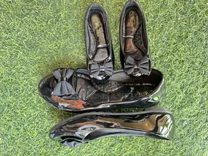 Get the Best and Quality Ladies Shoe
