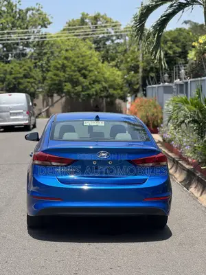 Hyundai Elantra SE Sedan FWD (2.0L 4cyl 6M) 2017 Blue