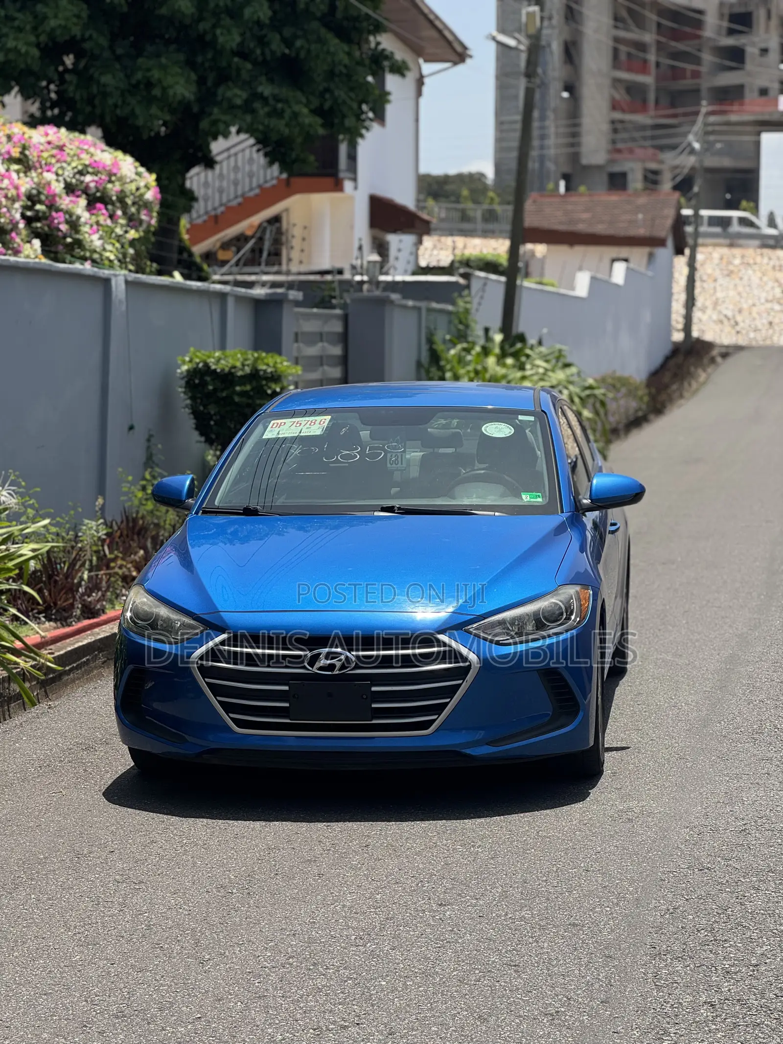Hyundai Elantra SE Sedan FWD (2.0L 4cyl 6M) 2017 Blue