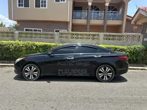 Hyundai Sonata 2013 Black