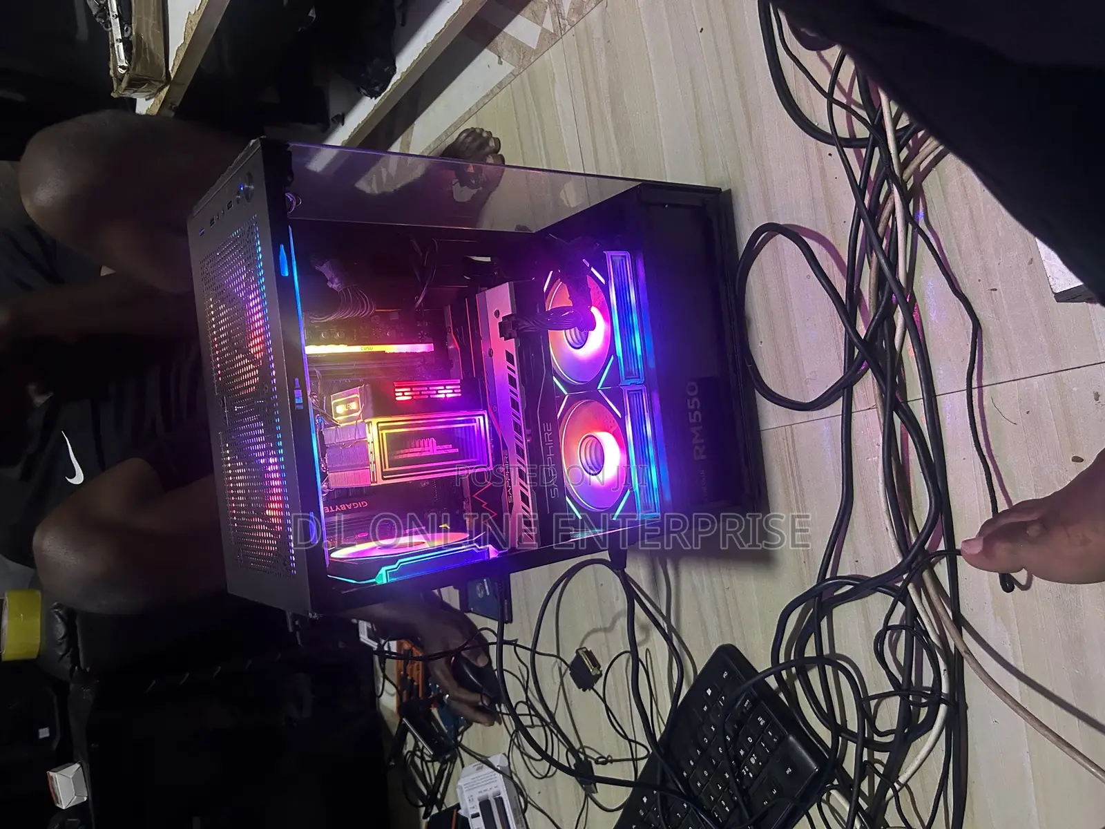 Atx Gaming Case With 5argb Fans