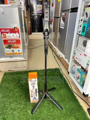 Selfie Stick With Light