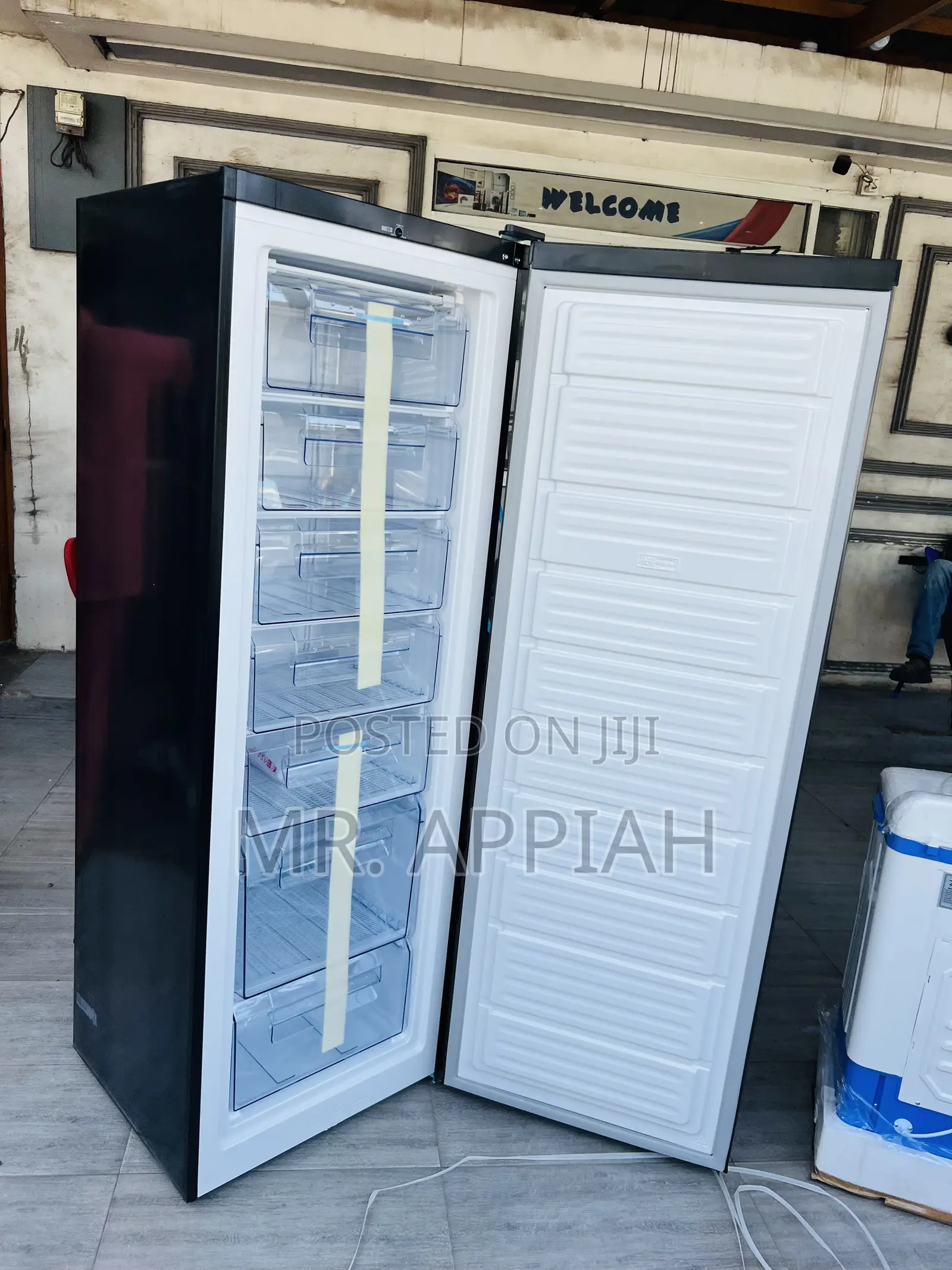 Original Pearl Single Door Upright Freezer(Puf-370) 