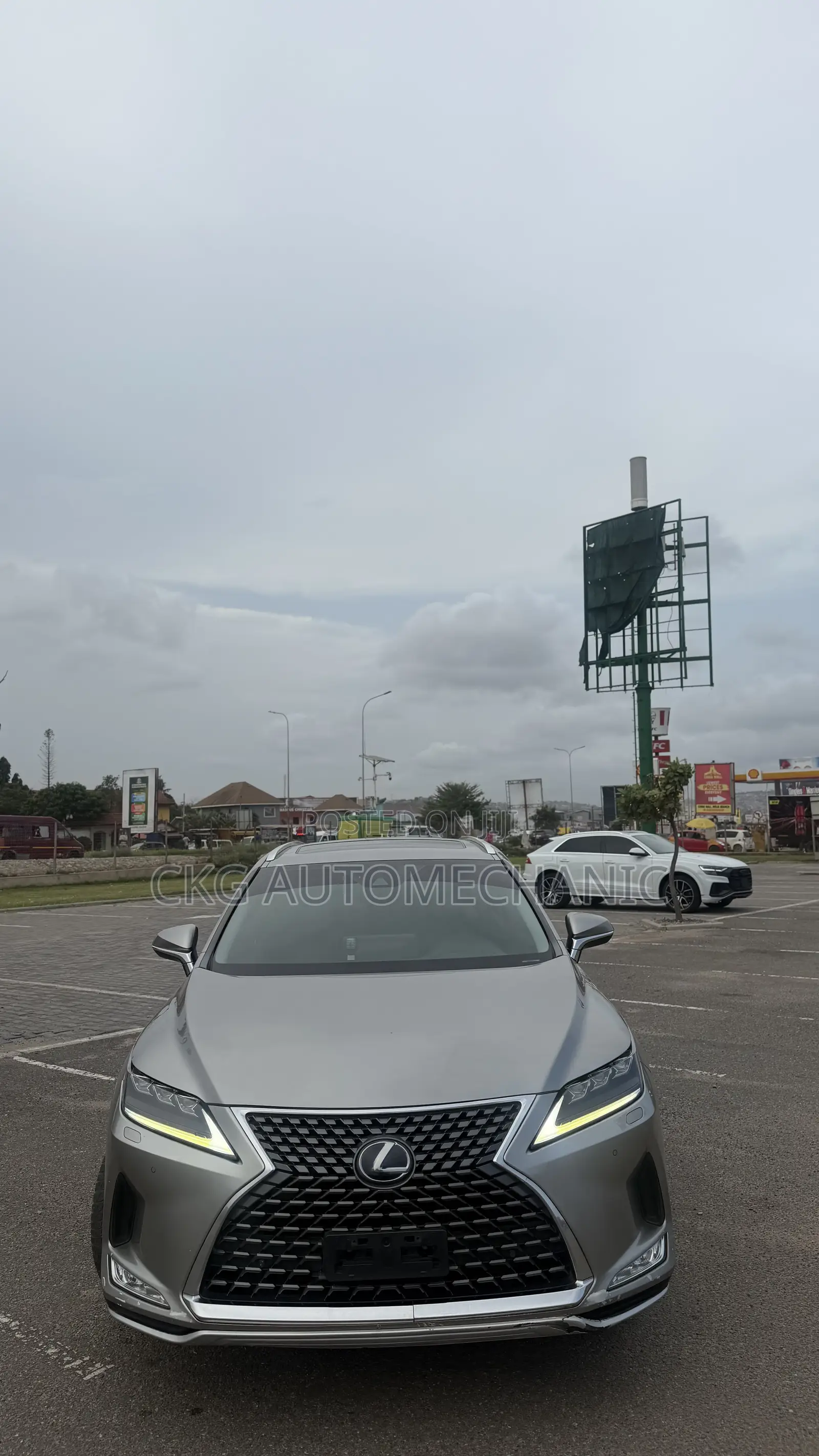 Lexus RX 450H 4WD 2021 Silver