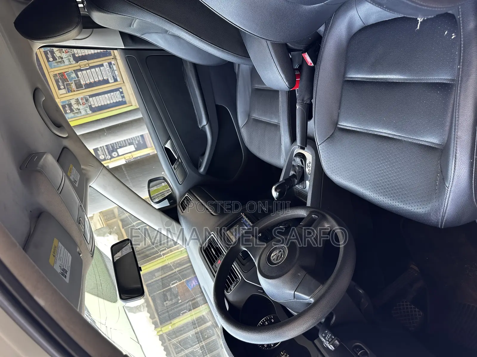 Volkswagen Jetta SE 4dr Sedan (1.8L 4cyl Turbo 5M) 2014 White