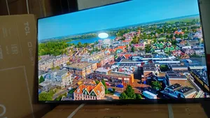Crazy View Television 43inches Smart Televisions