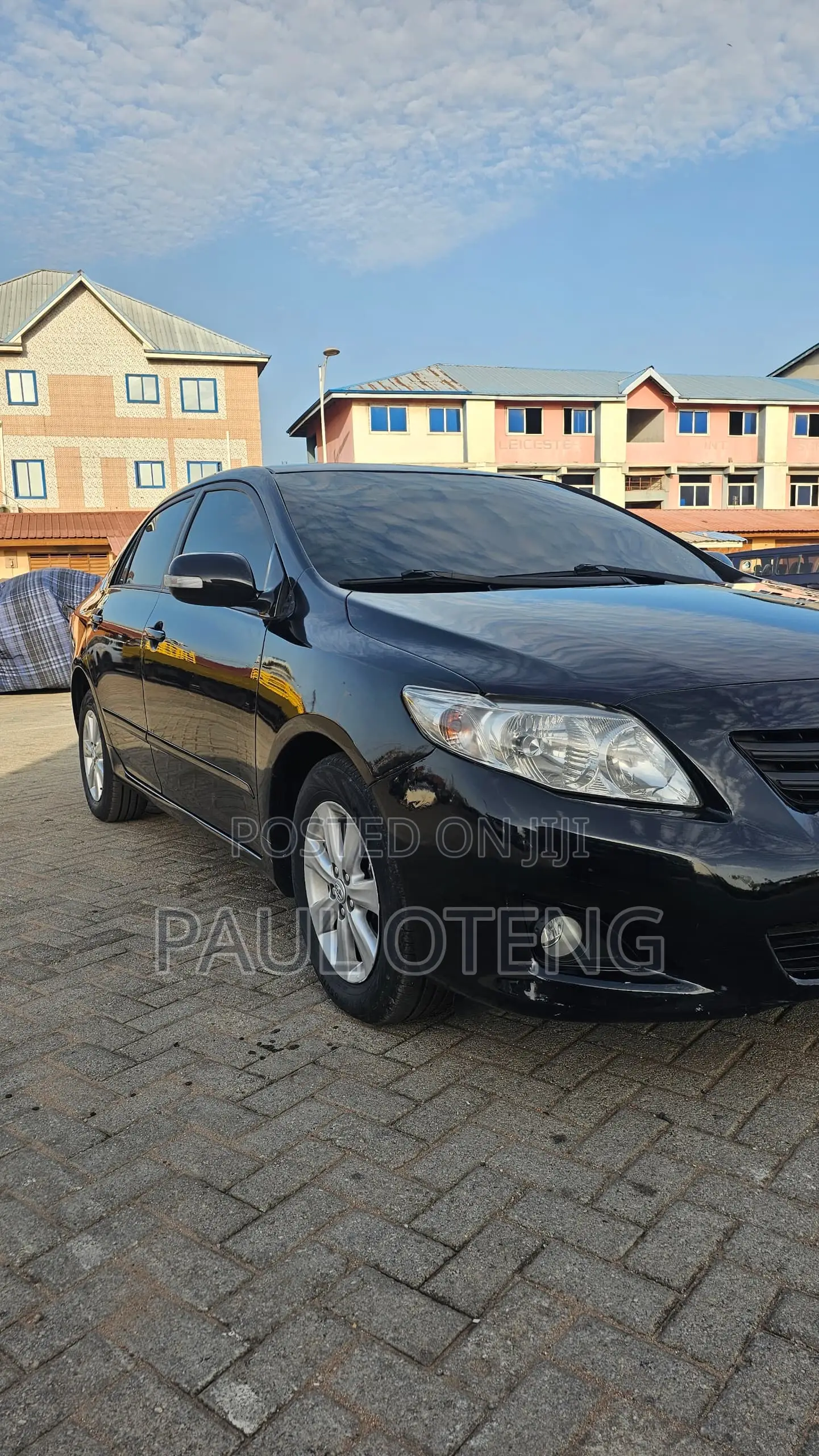 Toyota Corolla Base 4dr Sedan (1.8L 4cyl 5M) 2010 Black