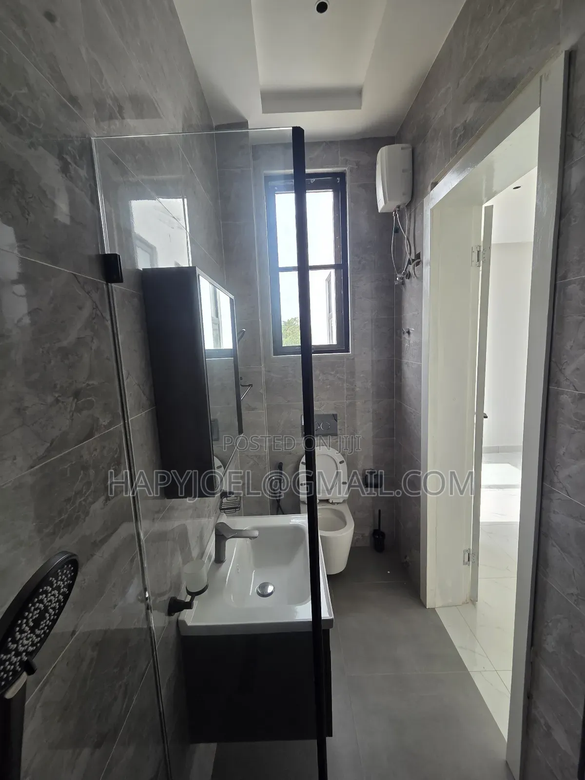 4bdrm House in Adenta for sale