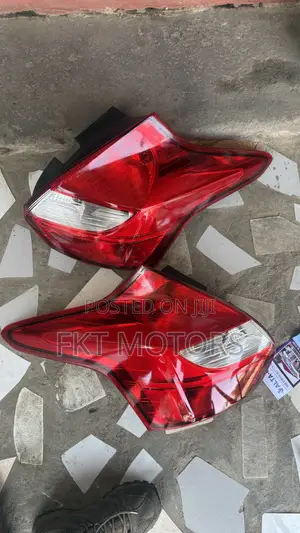 Ford Focus Hatchback Taillight 2011,2011,2012,2013,2014