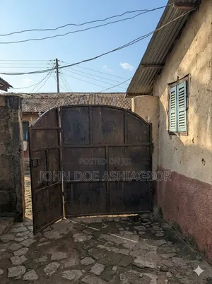 9bdrm Villa in Hohoe Municipal for sale