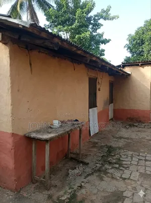 9bdrm Villa in Hohoe Municipal for sale