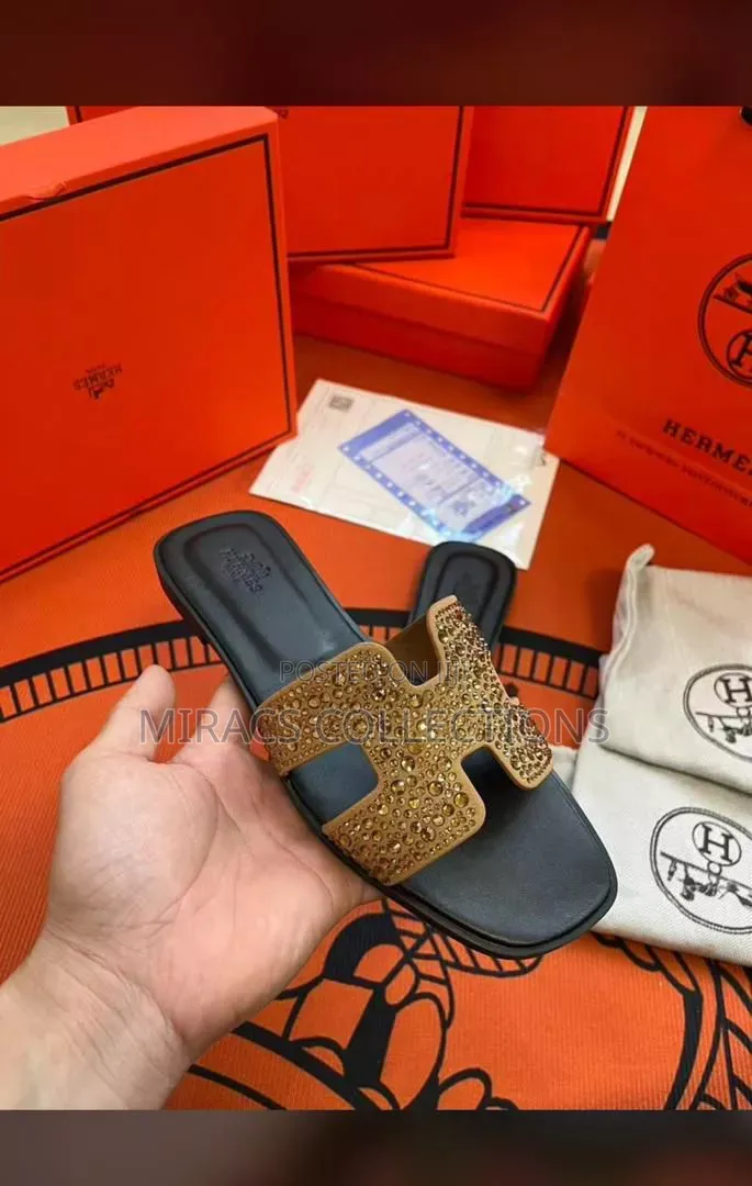 Oasis Hermes Slippers