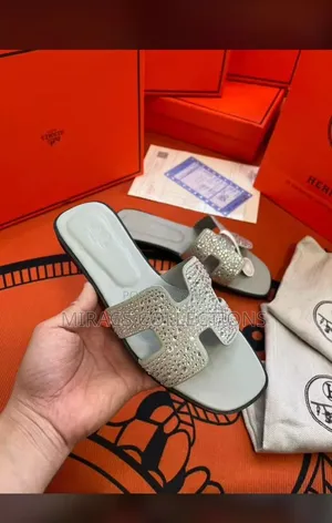 Oasis Hermes Slippers