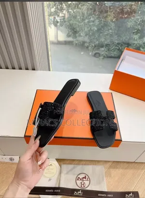 Oasis Hermes Slippers