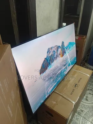 TCL Q43led Smart HDR Tv.