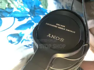 Studio Monitor Professional Headphones