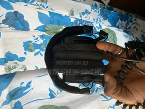 Studio Monitor Professional Headphones