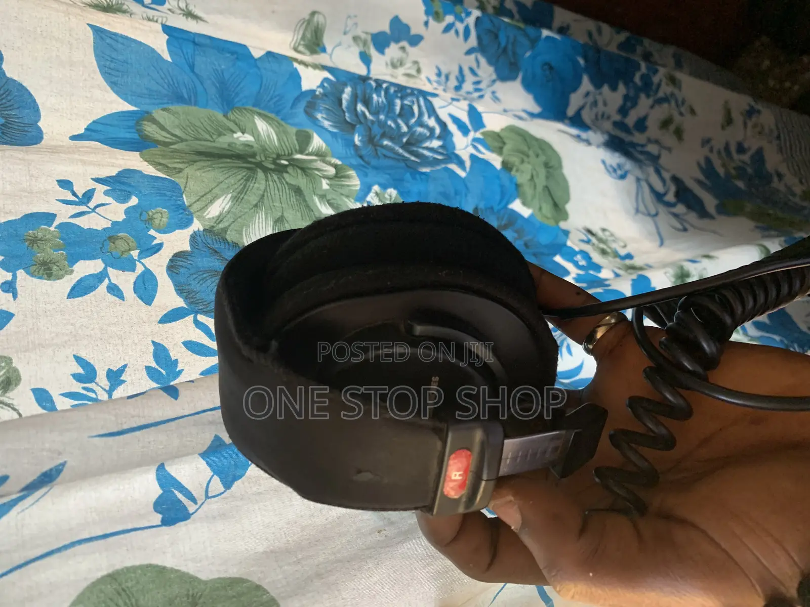 Studio Monitor Professional Headphones