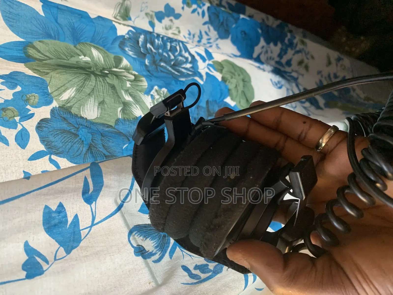 Studio Monitor Professional Headphones
