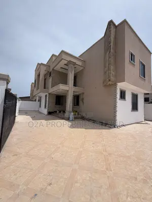 4bdrm House in Spintex, Baatsona Total for sale