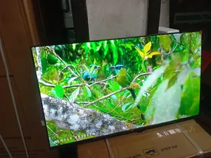 Qled 43" Smart Tv Uhd,43" Smart Qled Netflix Built-In.