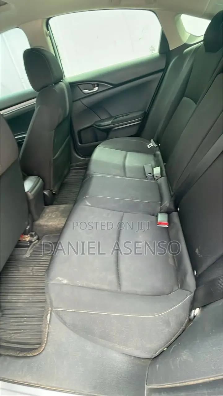 Honda Civic 2017 Silver
