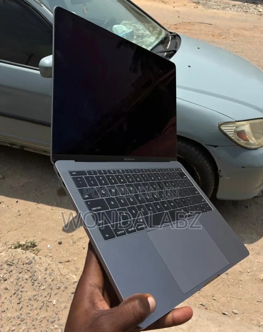 Laptop Apple MacBook 2016 8GB Intel Core i5 SSD 256GB